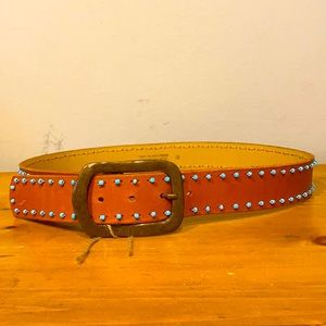 Genuine leather belt / bead embellishments approx. 38" made in Argentina